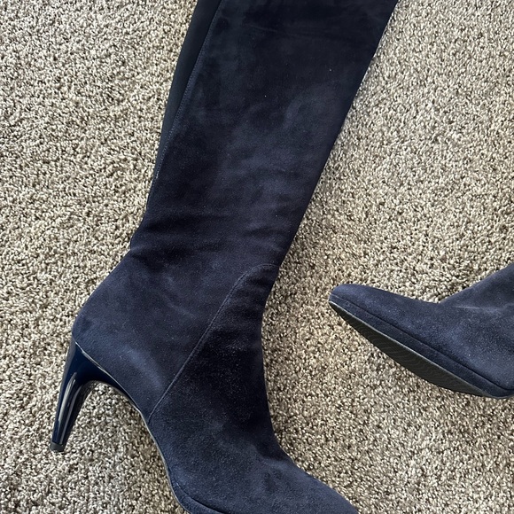 Stuart Weitzman Parkway Navy Suede Boots - Picture 9 of 10